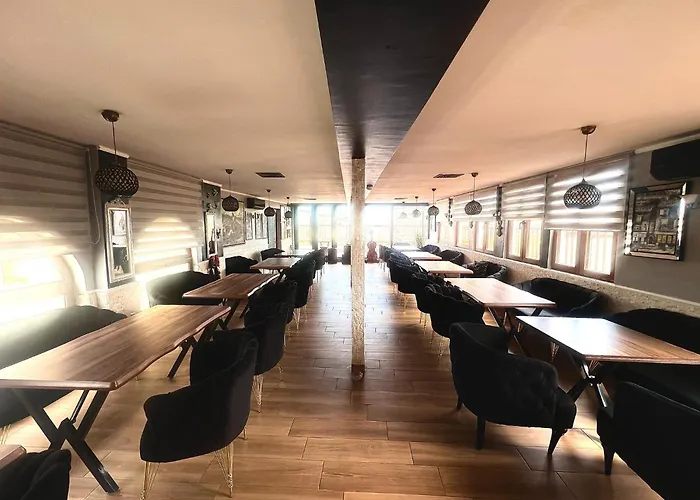 Hotel Reina