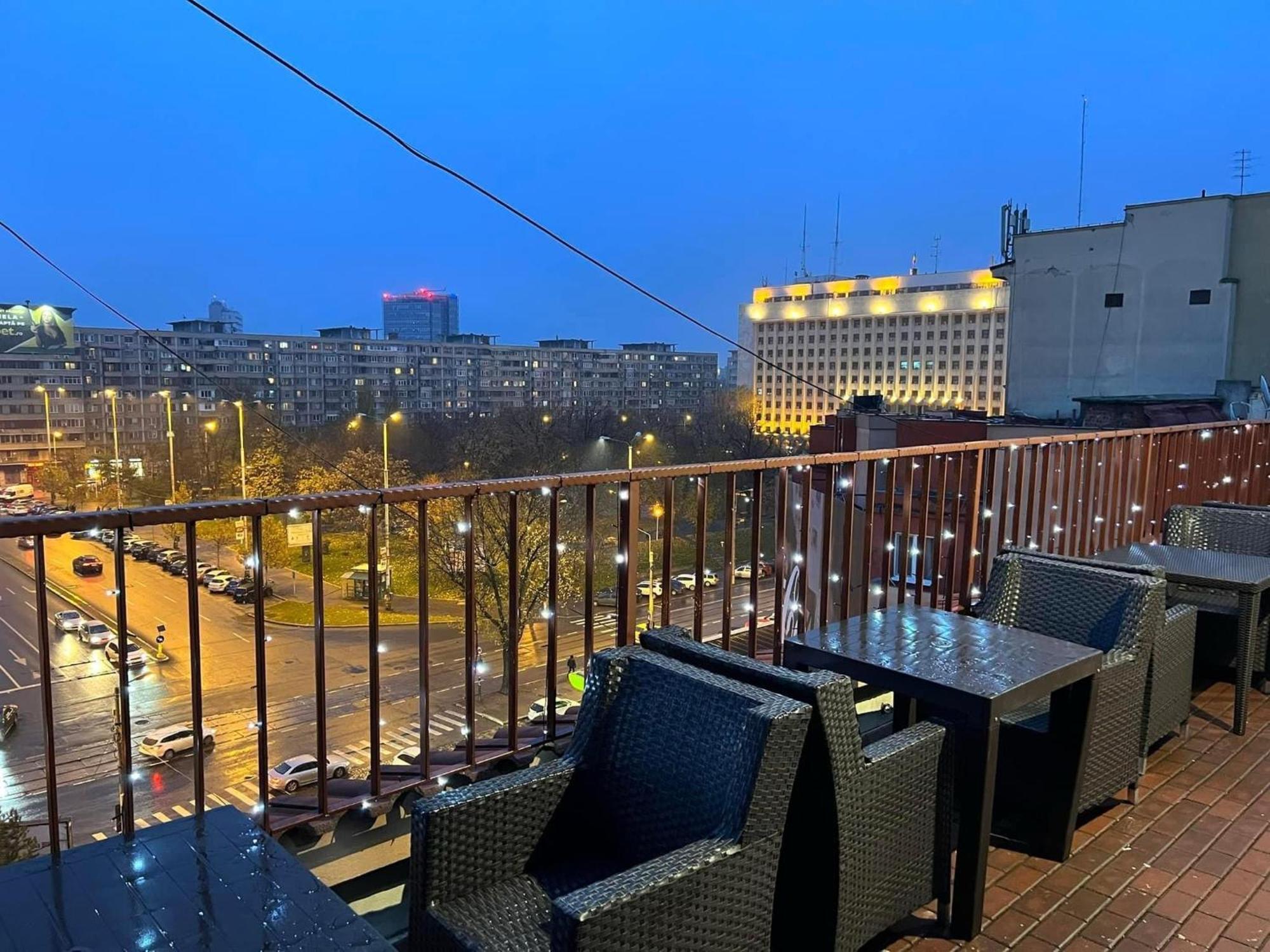 Hotel Reina 3*