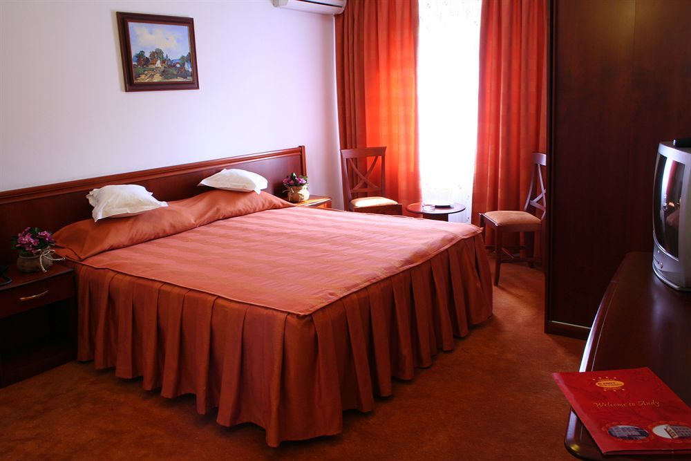 Reina Hotel Bucarest